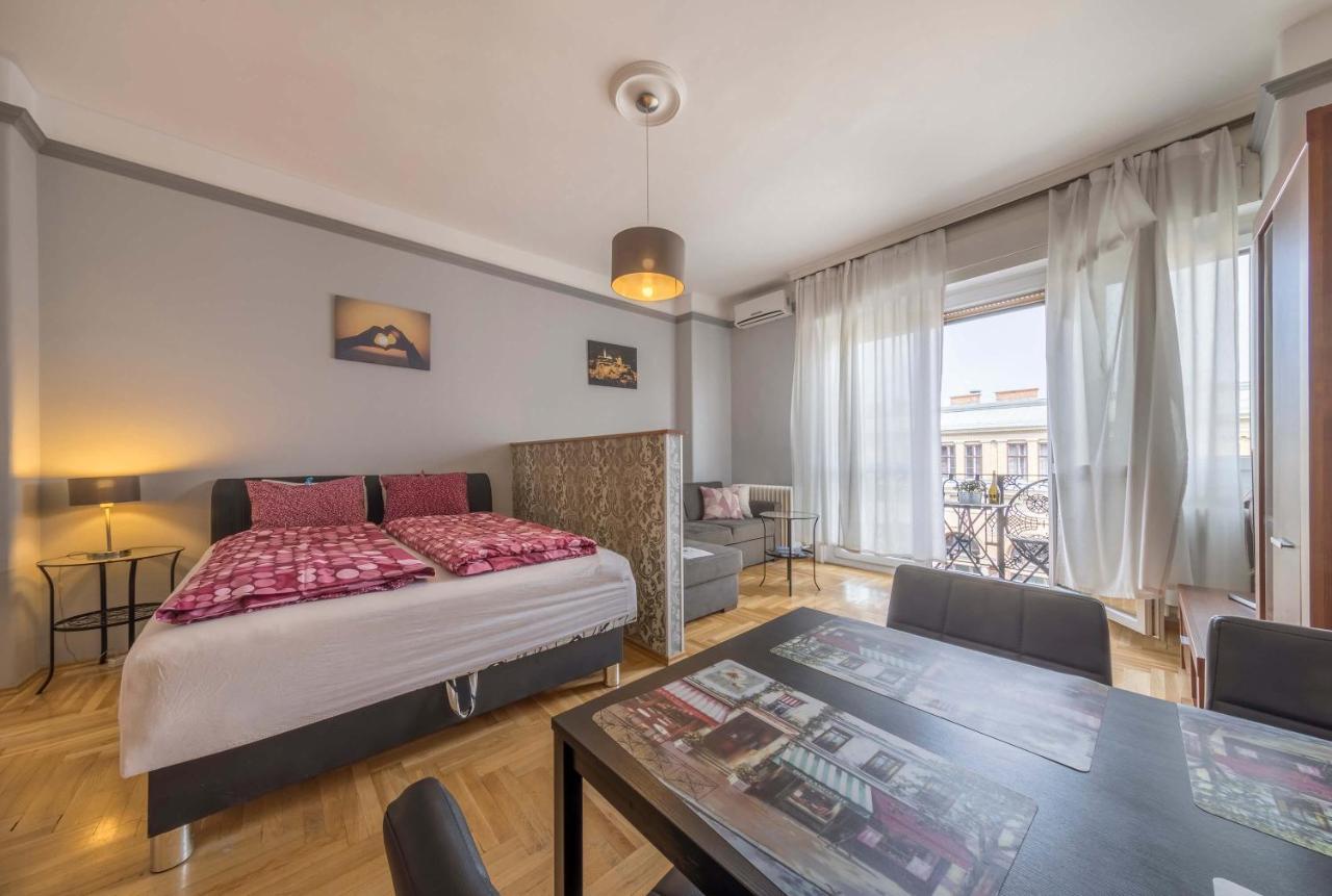 Astoria Balcony Apartment ブダペスト エクステリア 写真